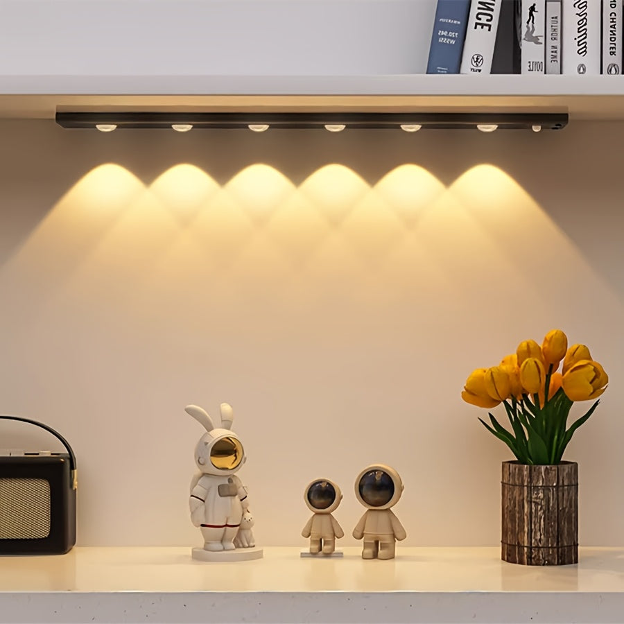 Smart Sunset Sense™ Motion LED Bar Light